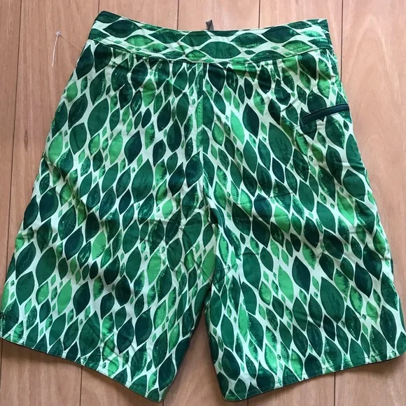 BNNT PATAGONIA MENS BOARD SHORTS VERY HIGH QUALITY MATERIAL AND MAKE SIZE 28 - Picture 3 of 4